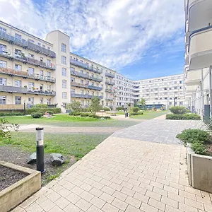 Grosse 3-raum Luxus-unterkunft Mit 2 Badern, Waschtrockner & Kostenfreier Tiefgarage In Innenstadtnahe , Leipzig Deutschland